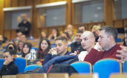 slavov2_250x154_crop_478b24840a