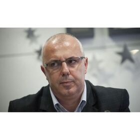 012-veselin-vuchkov-klub-z_280x280_crop_478b24840a