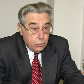 alexandur-djerov-focus_280x280_crop_478b24840a