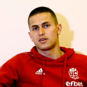 denislav_280x280_crop_478b24840a