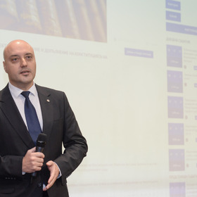 slavov-nbu1_280x280_crop_478b24840a