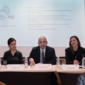 016_280x280_crop_478b24840a