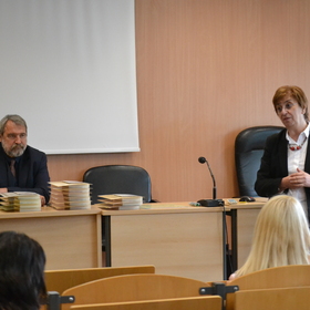 dsc-0529_280x280_crop_478b24840a