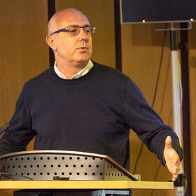 2555899_280x280_crop_478b24840a