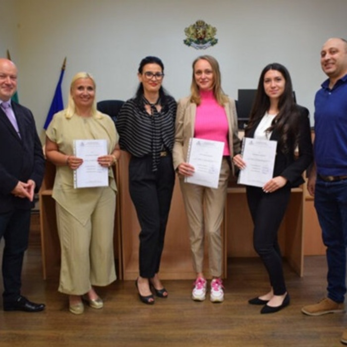 010-varnanews-net_700x700_crop_478b24840a