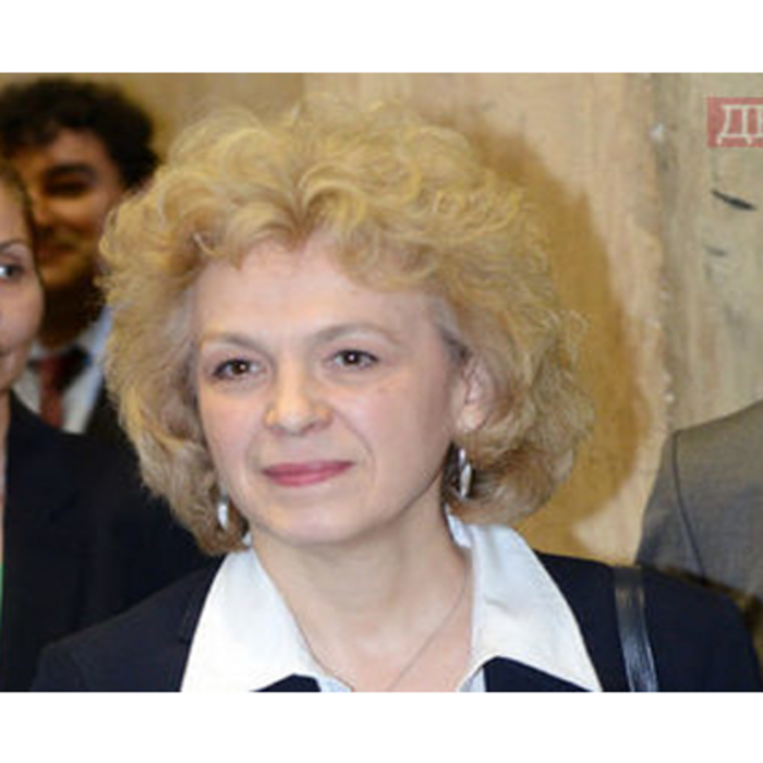 bivs_700x700_crop_478b24840a