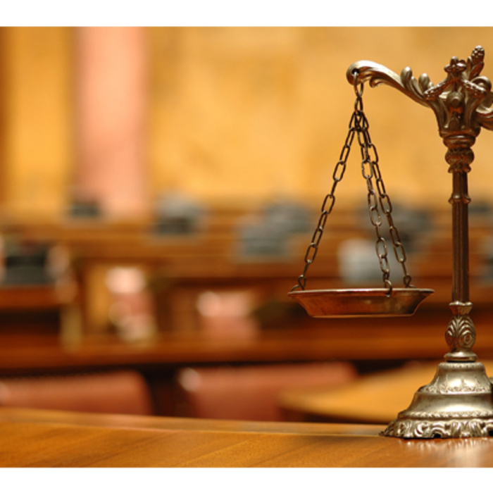 pravo_700x700_crop_478b24840a