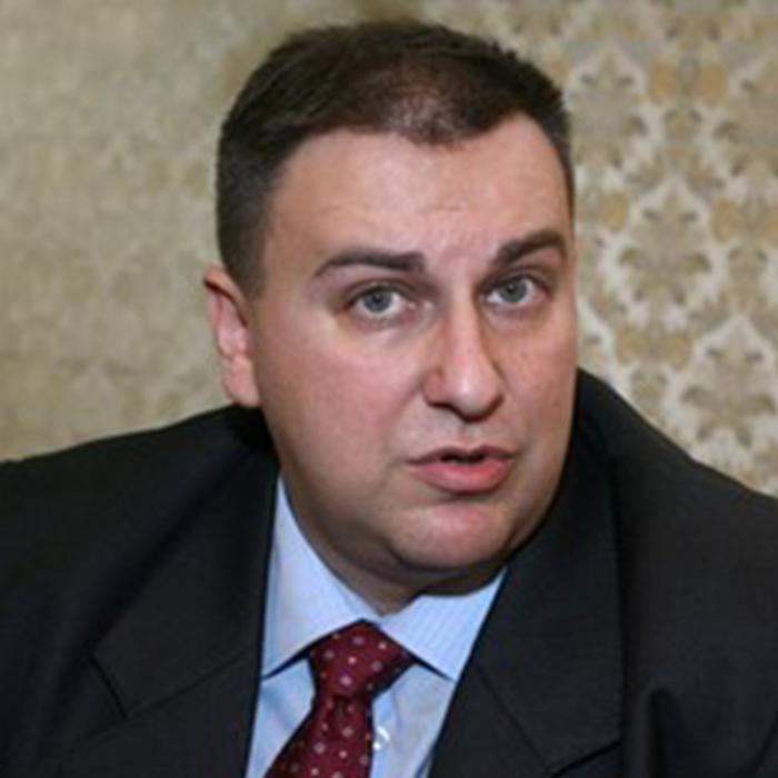 emil-radev_700x700_crop_478b24840a