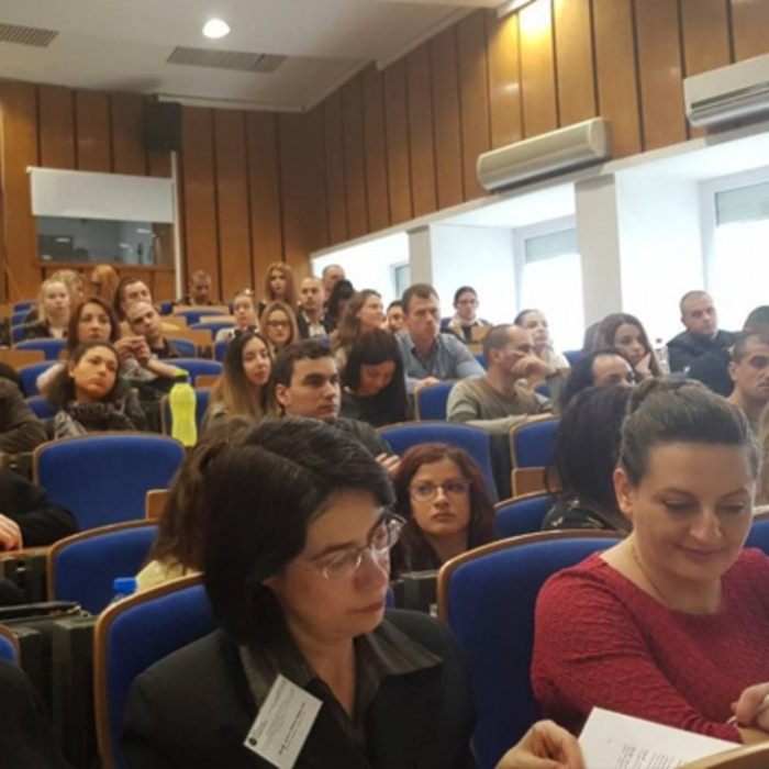 obedinena_700x700_crop_478b24840a