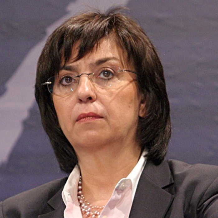 ekaterina-mihailova_700x700_crop_478b24840a