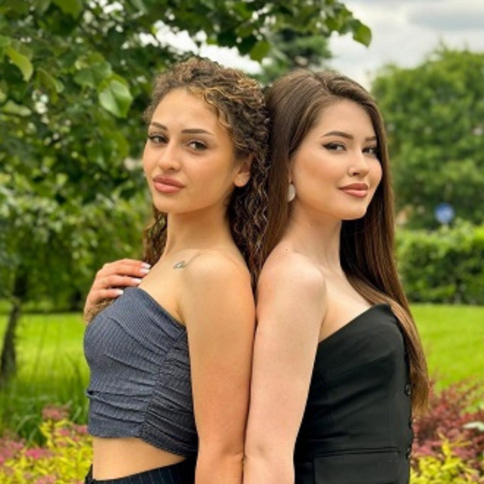 burgas-i-moreto_700x700_crop_478b24840a