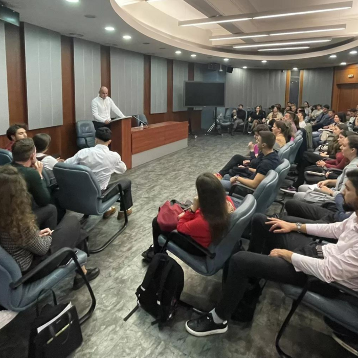 law_700x700_crop_478b24840a