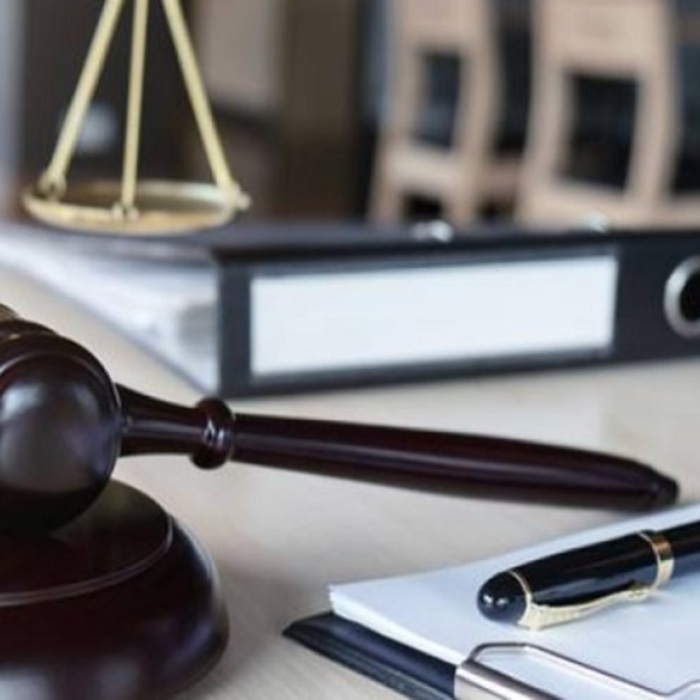 021-bnr_700x700_crop_478b24840a