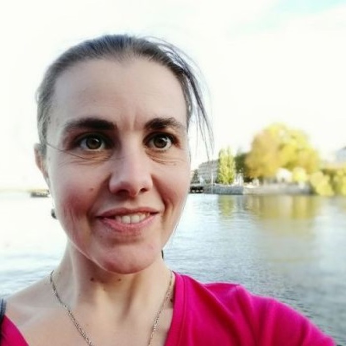 deyana-marcheva-nbu-22_700x700_crop_478b24840a