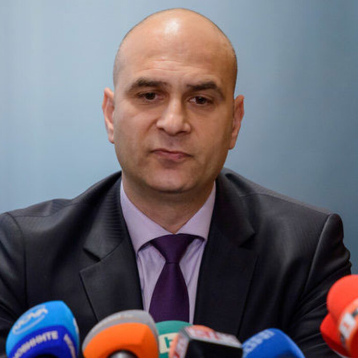 dimitar-frantishek-dnevnik_700x700_crop_478b24840a