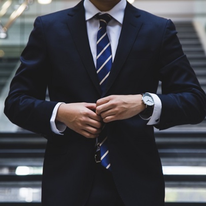 businessman-unsplash_700x700_crop_478b24840a