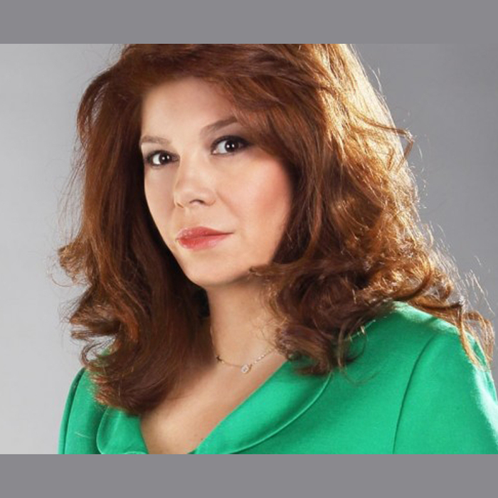 juliana-jotova_700x700_crop_478b24840a