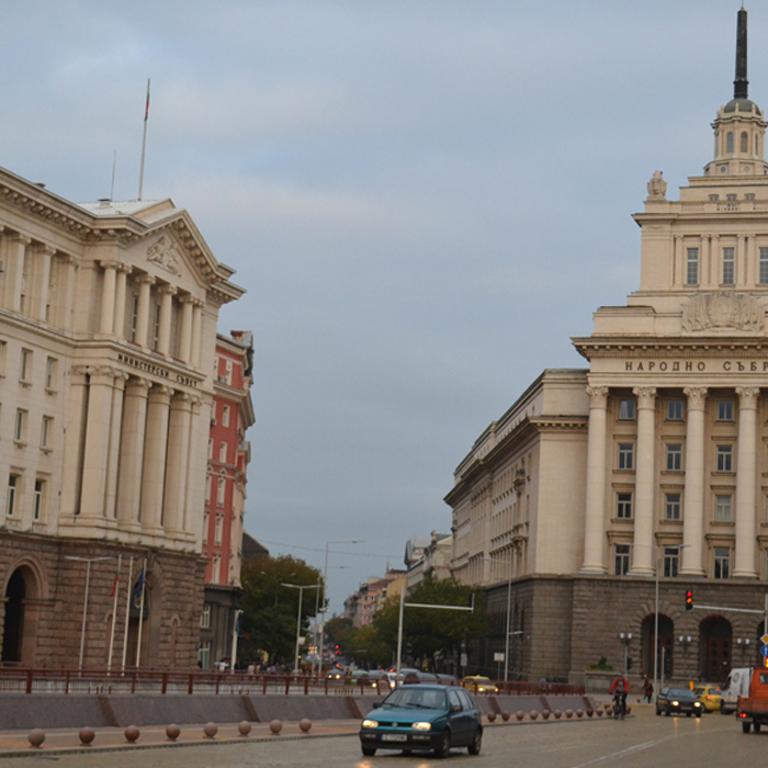 narodno-subranie_700x700_crop_478b24840a