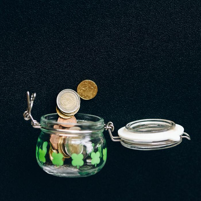 pexels-nataliya-vaitkevich-6863252_700x700_crop_478b24840a